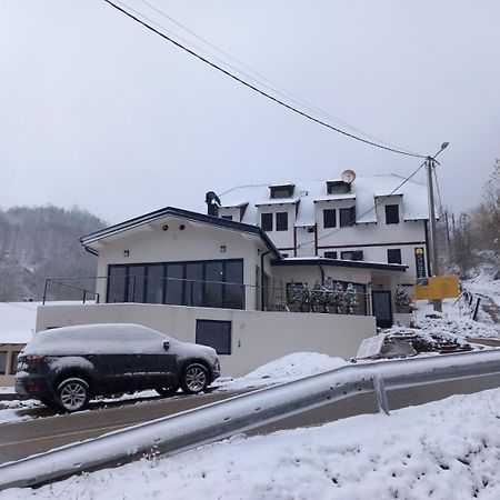 Apartmani Sunce Stara Planina Crni Vrh Ngoại thất bức ảnh